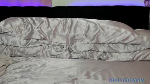 Kelly Cocksin online show from 04-27-26, 12:52