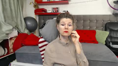 kelly online show from 02-06-26, 07:39