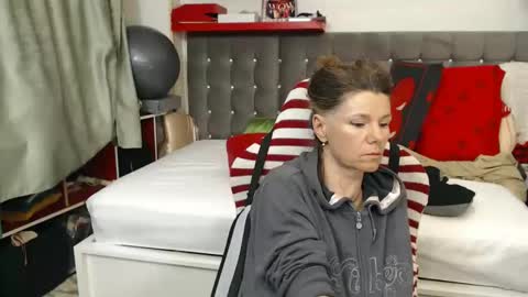 kelly online show from 05-15-26, 11:01
