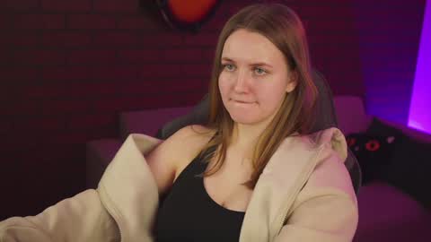 kelly online show from 01-25-25, 05:51