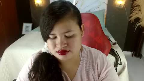 Snapshot of kellyshibary chatting on 08-01-26, 07:35 KELLY LUNA online show from 08-01-26, 07:35