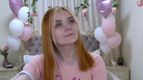 Snapshot of kellystoneys chatting on 02-21-25, 03:32 Kelly Stoneys online show from 02-21-25, 03:32
