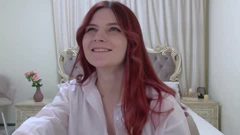 Snapshot of kellystoneys chatting on 10-10-25, 07:07 Kelly Stoneys online show from 10-10-25, 07:07