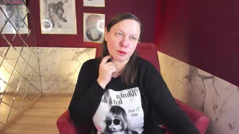 Kelly online show from 02-21-26, 12:06