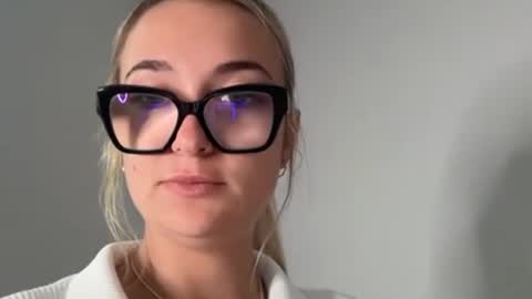 Kelsey Blu online show from 04-28-26, 10:59