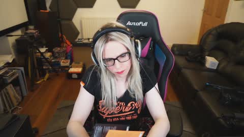 kelseycobalt online show from 12-13-24, 12:53