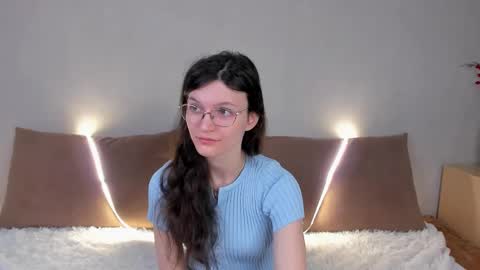 Snapshot of kelsirabenold chatting on 03-10-26, 05:01 Kelsirabenold online show from 03-10-26, 05:01