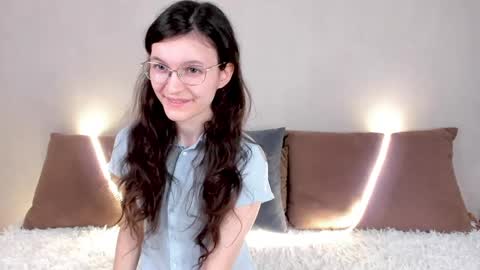 Kelsirabenold online show from 04-26-26, 04:43