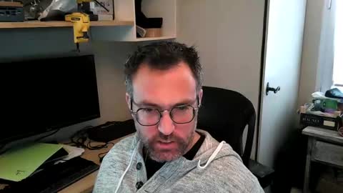 Snapshot of kelvin06133 chatting on 12-07-24, 01:40 kelvin06133 online show from 12-07-24, 01:40