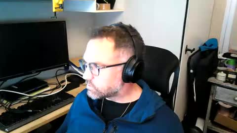 Snapshot of kelvin06133 chatting on 12-15-24, 10:26 kelvin06133 online show from 12-15-24, 10:26