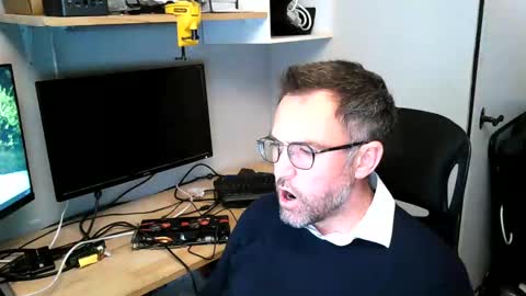 Snapshot of kelvin06133 chatting on 01-19-25, 12:49 kelvin06133 online show from 01-19-25, 12:49