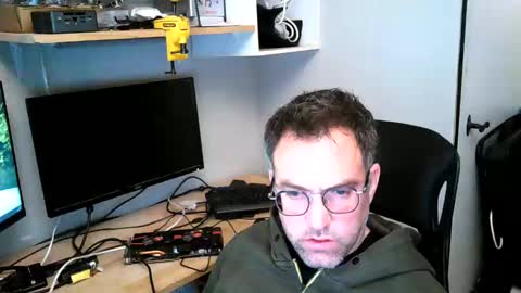 Snapshot of kelvin06133 chatting on 01-19-25, 10:17 kelvin06133 online show from 01-19-25, 10:17