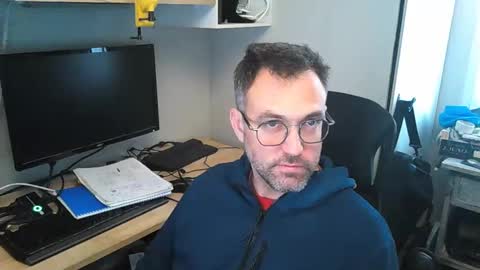 Snapshot of kelvin06133 chatting on 02-08-25, 03:31 kelvin06133 online show from 02-08-25, 03:31