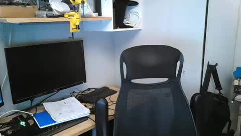 Snapshot of kelvin06133 chatting on 02-08-25, 08:10 kelvin06133 online show from 02-08-25, 08:10