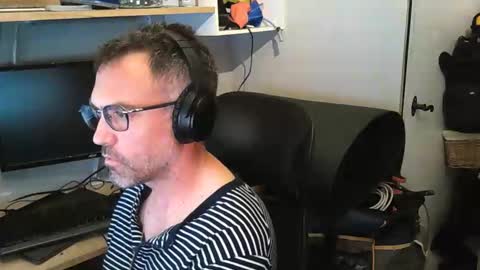 Snapshot of kelvin06133 chatting on 04-01-26, 09:56 kelvin06133 online show from 04-01-26, 09:56