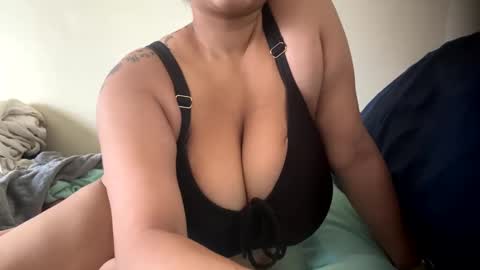 Snapshot of kelx0 chatting on 01-21-25, 03:43 kelx0 online show from 01-21-25, 03:43