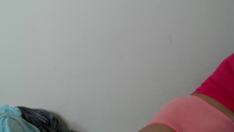 Snapshot of kelx0 chatting on 02-10-25, 11:55 kelx0 online show from 02-10-25, 11:55