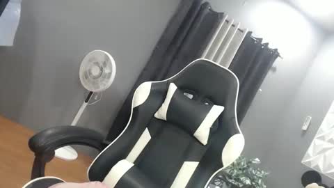 kimmy online show from 10-29-25, 12:35