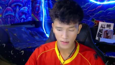 Ken online show from 07-26-26, 05:20