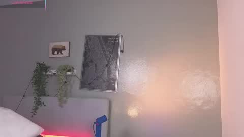   online show from 09-22-25, 11:34