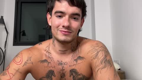 luis carlos esteban online show from 10-08-25, 05:43