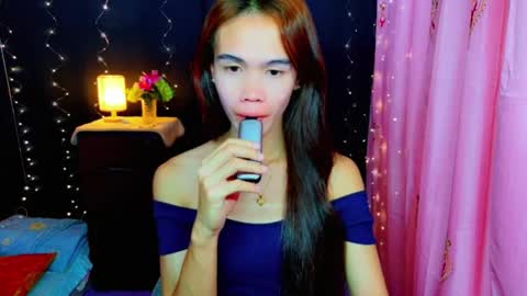 Snapshot of kendallspice_ chatting on 02-17-26, 10:38 Kendall online show from 02-17-26, 10:38