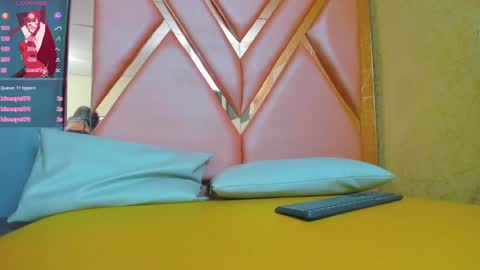 Kendall and Taylor online show from 12-22-24, 09:55