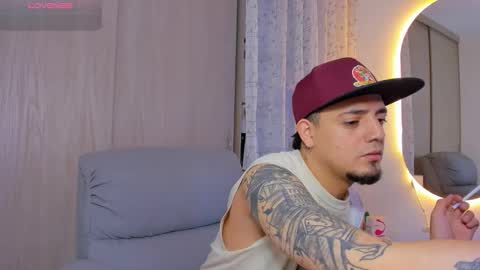 kendel_dimitri online show from 11-20-25, 04:12