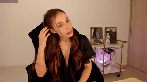 Snapshot of kendra_bennz_ chatting on 12-21-25, 09:22 kendra Benz online show from 12-21-25, 09:22