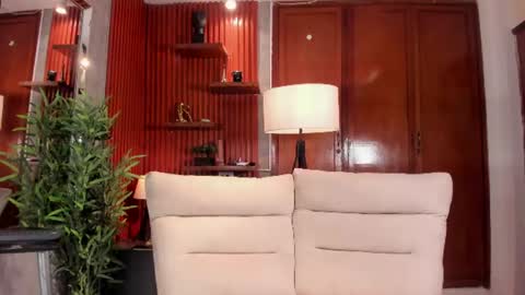 Lu online show from 06-24-26, 01:26