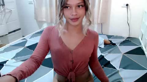 Snapshot of kendra_lunaxx chatting on 06-11-26, 07:34 kendra_lunaxx online show from 06-11-26, 07:34