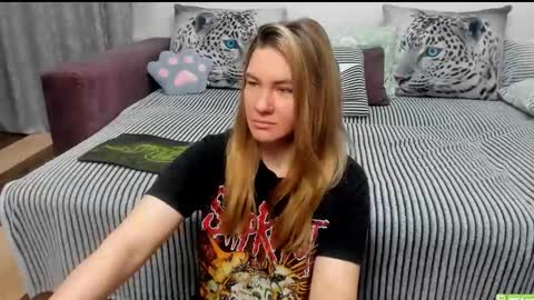 Kendra online show from 02-17-26, 12:40