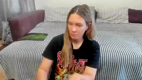 Kendra online show from 07-19-26, 11:41