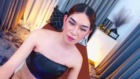 Snapshot of kendrahunter_____ chatting on 02-12-25, 05:37 Kendra online show from 02-12-25, 05:37