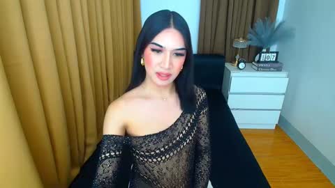 Snapshot of kendrahunter_____ chatting on 03-07-25, 04:44 Kendra online show from 03-07-25, 04:44
