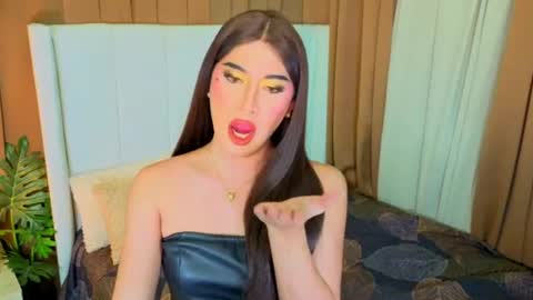 Kendra online show from 07-28-26, 11:17
