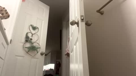 Snapshot of kendrakaps52 chatting on 09-26-25, 05:06 kendrakaps52 online show from 09-26-25, 05:06