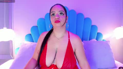 Snapshot of kendralholson chatting on 03-08-25, 04:56 Kendral online show from 03-08-25, 04:56