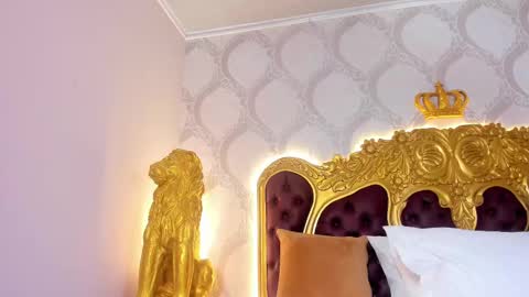 Snapshot of kendralholson chatting on 10-07-25, 04:53 Kendral online show from 10-07-25, 04:53