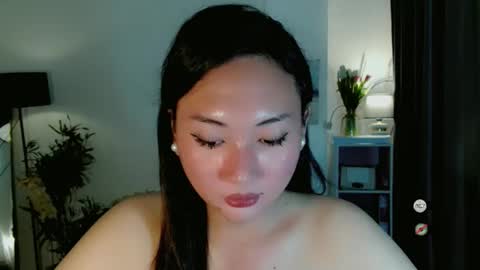 Snapshot of kennaxx69 chatting on 09-11-25, 03:23 kennaxx69 online show from 09-11-25, 03:23