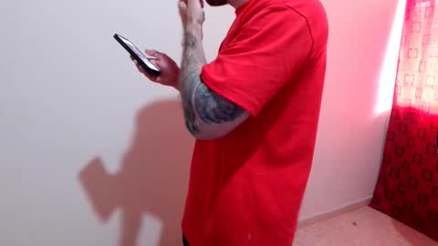 Snapshot of kennerfox77 chatting on 12-16-25, 06:57 Kennfox777 online show from 12-16-25, 06:57