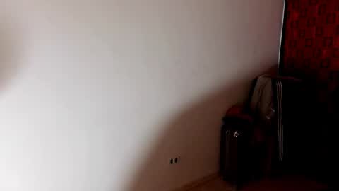 Snapshot of kennerfox77 chatting on 01-16-26, 04:05 Kennfox777 online show from 01-16-26, 04:05