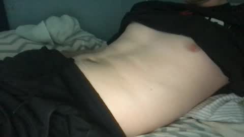 Snapshot of kenny6117871 chatting on 04-17-26, 05:16 kenny6117871 online show from 04-17-26, 05:16