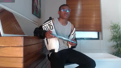 Kenny Thompson online show from 03-12-26, 09:21