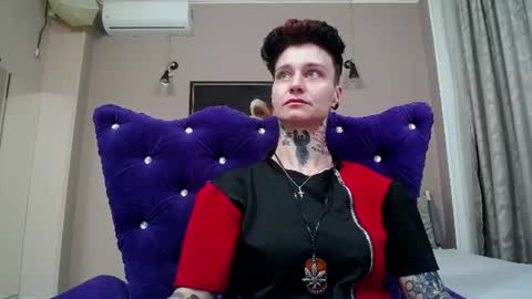 Snapshot of kennyvibe chatting on 06-13-26, 11:41 kennyvibe online show from 06-13-26, 11:41