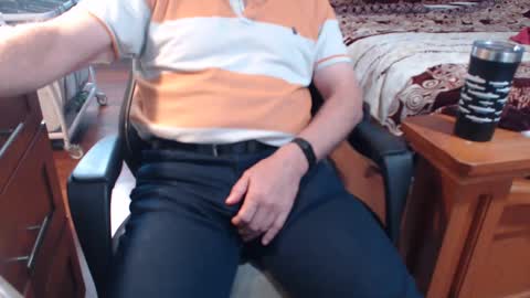 Snapshot of kent_ham chatting on 12-23-24, 06:27 kent_ham online show from 12-23-24, 06:27