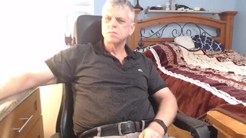 Snapshot of kent_ham chatting on 03-01-25, 01:43 kent_ham online show from 03-01-25, 01:43