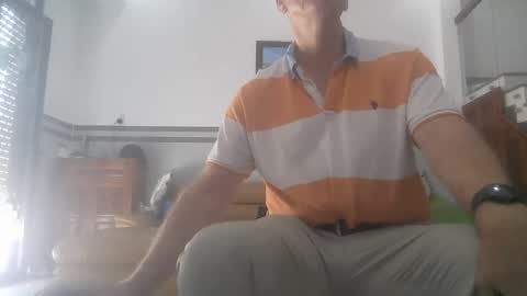 Snapshot of kent_ham chatting on 12-15-25, 05:01 kent_ham online show from 12-15-25, 05:01