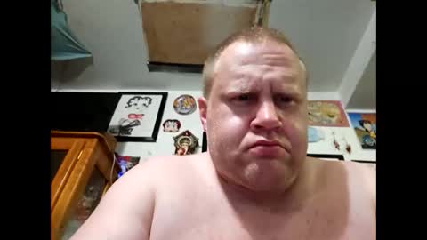 looking 4 free c2c online show from 11-16-25, 10:59