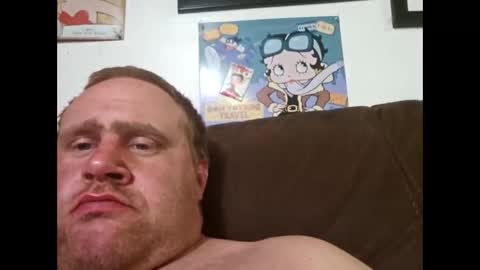 looking 4 free c2c online show from 12-14-25, 06:41